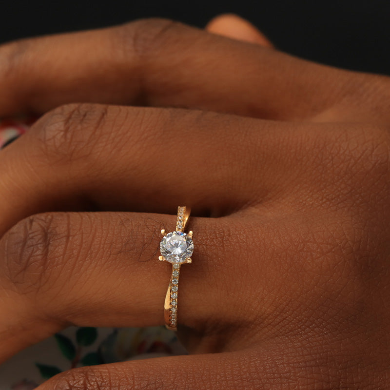 Gold Engagement Ring - 01CG08