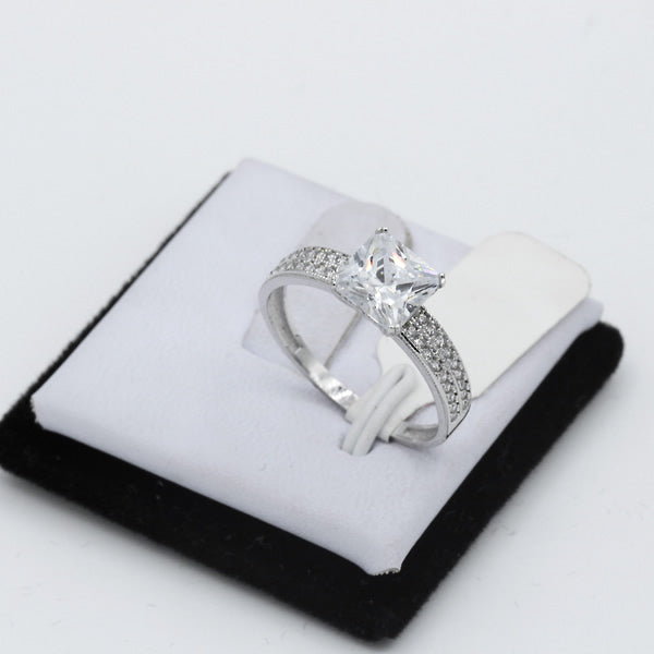 Gold Engagement Ring - 01CG15