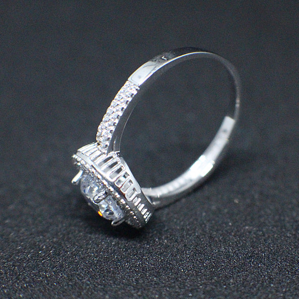 Gold Engagement Ring - 01CG21