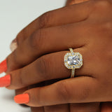 Gold Engagement Ring - 01CG28
