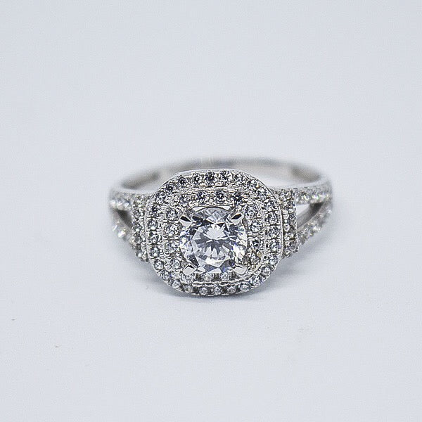 Gold Engagement Ring - 01CG30