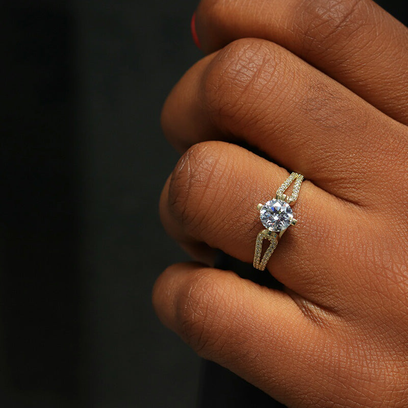 Gold Engagement Ring - 01CG38