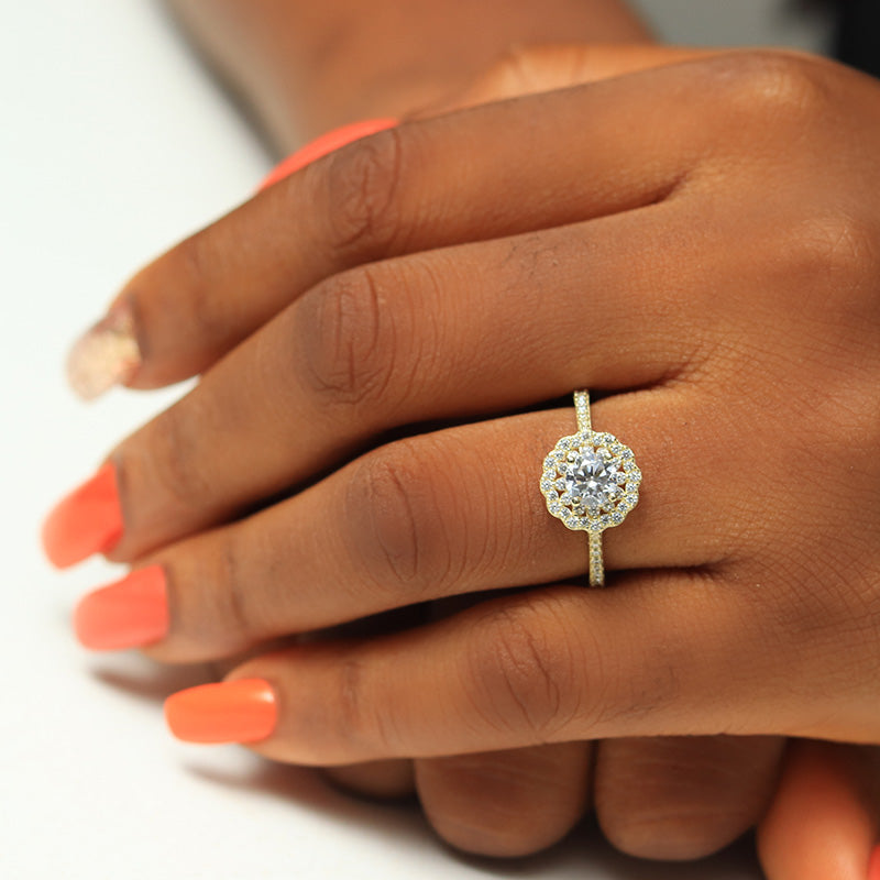 Gold Engagement Ring - 01CG57