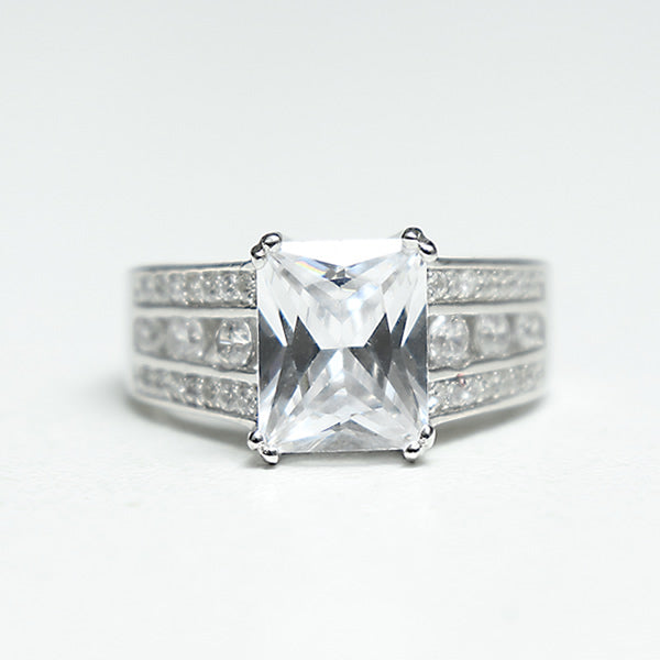 Sterling Silver Engagement Ring - 06AS21