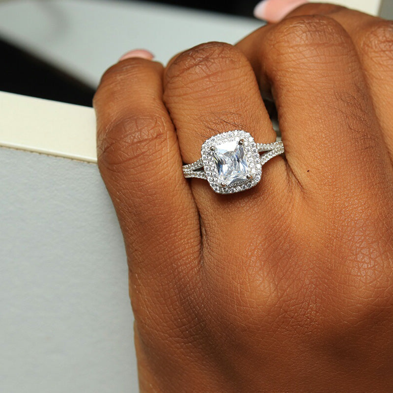 Sterling Silver Engagement Ring - 06AS44