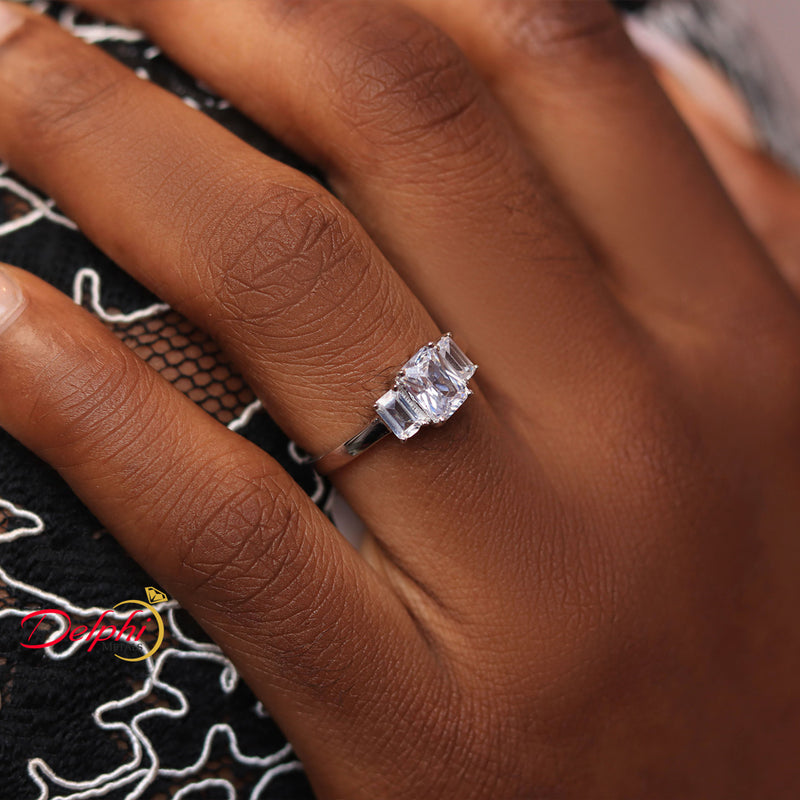 Sterling Silver Engagement Ring - 06AS95