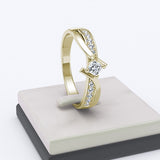 GOLD ENGAGEMENT RING - 10GG04