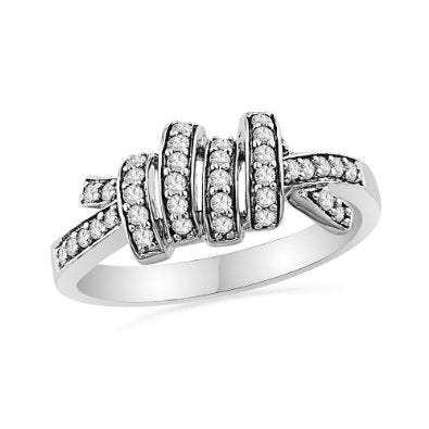 GOLD ENGAGEMENT RING