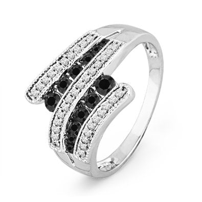 GOLD ENGAGEMENT RING
