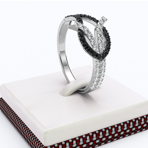GOLD ENGAGEMENT RING - 10GG19