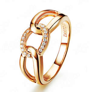 18K Gold "Hook-up" Engagement Ring - 19GG91